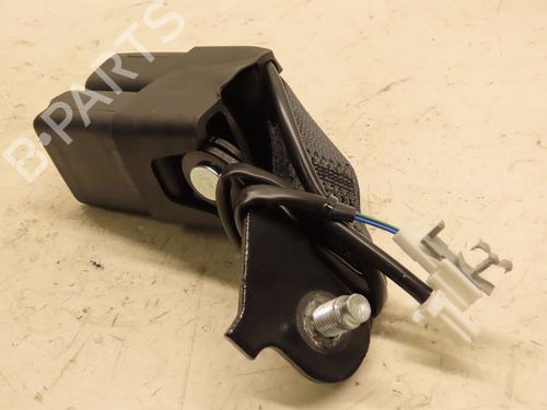 Used Seat buckle RENAULT KADJAR (HA_, HL_) 1.2 TCe 130 (HLMR) (130 hp) 29643685