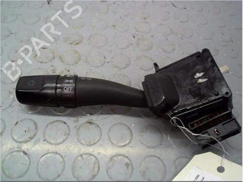 Used Headlight switch HYUNDAI SANTA FÉ I (SM) 2.0 CRDi 4x4 (125 hp) 10045042