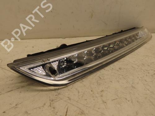 Used Third brake light PEUGEOT 308 II (LB_, LP_, LW_, LH_, L3_) 1.2 THP 130 (131 hp) 29872641