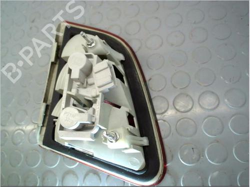 right-tailgate-light-mercedes-benz-b-class-sports-tourer-w245-b-180-cdi-245207-1698201664-2005-2006-2007-2008-2009-2010-2011-9619808 main image