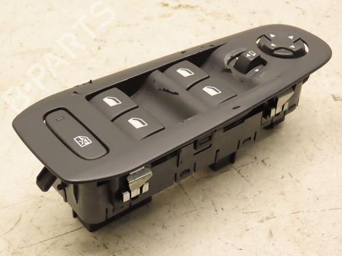 Left front window switch PEUGEOT 308 II (LB_, LP_, LW_, LH_, L3_) 1.2 THP 130 | BP29902242I27 