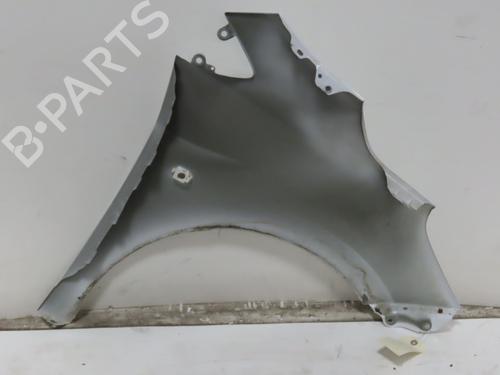 Used Left front fenders Left front fenders 38005020 38005020
