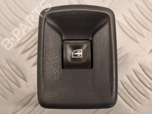 Used Switch Switch RENAULT KANGOO / GRAND KANGOO II (KW0/1_) 1.5 dCi 110 (KW06, KW12) (110 hp) 33136737 33136737