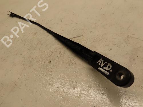 Used Front windshield wiper arm VW JETTA IV (162, 163, AV3, AV2) 1.4 TSI Hybrid (170 hp) 29469043