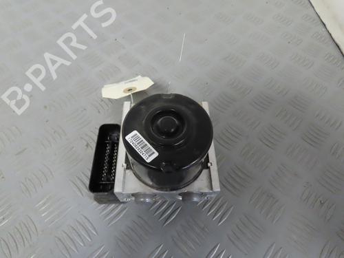 Pompe ABS RENAULT TWINGO II (CN0_) 1.2 16V (CN04, CN0B) (75 hp) 17778383