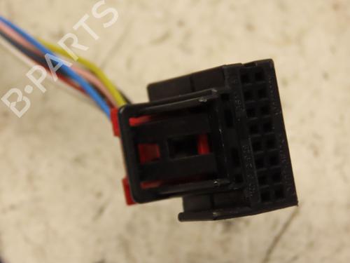 Used Left mirror AUDI A1 Sportback (8XA, 8XF) 1.4 TFSI (125 hp) 30447707