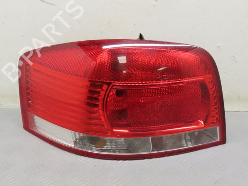 Venstre baglygte AUDI A3 (8P1) 2.0 TDI 16V (140 hp) 17782912