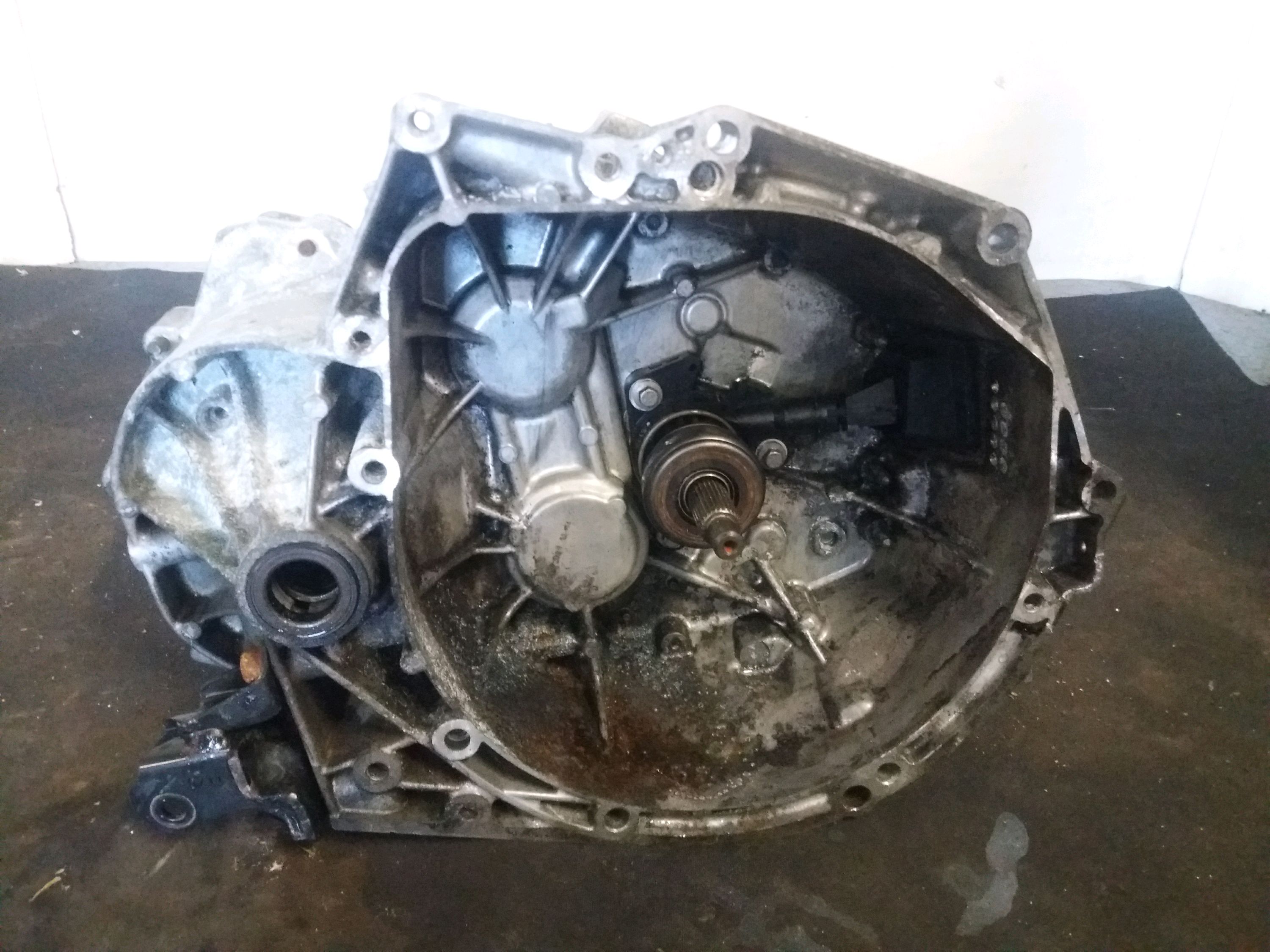 Manual gearbox CITROËN DS3 (SA_) 1.6 HDi 110 9377281 BParts