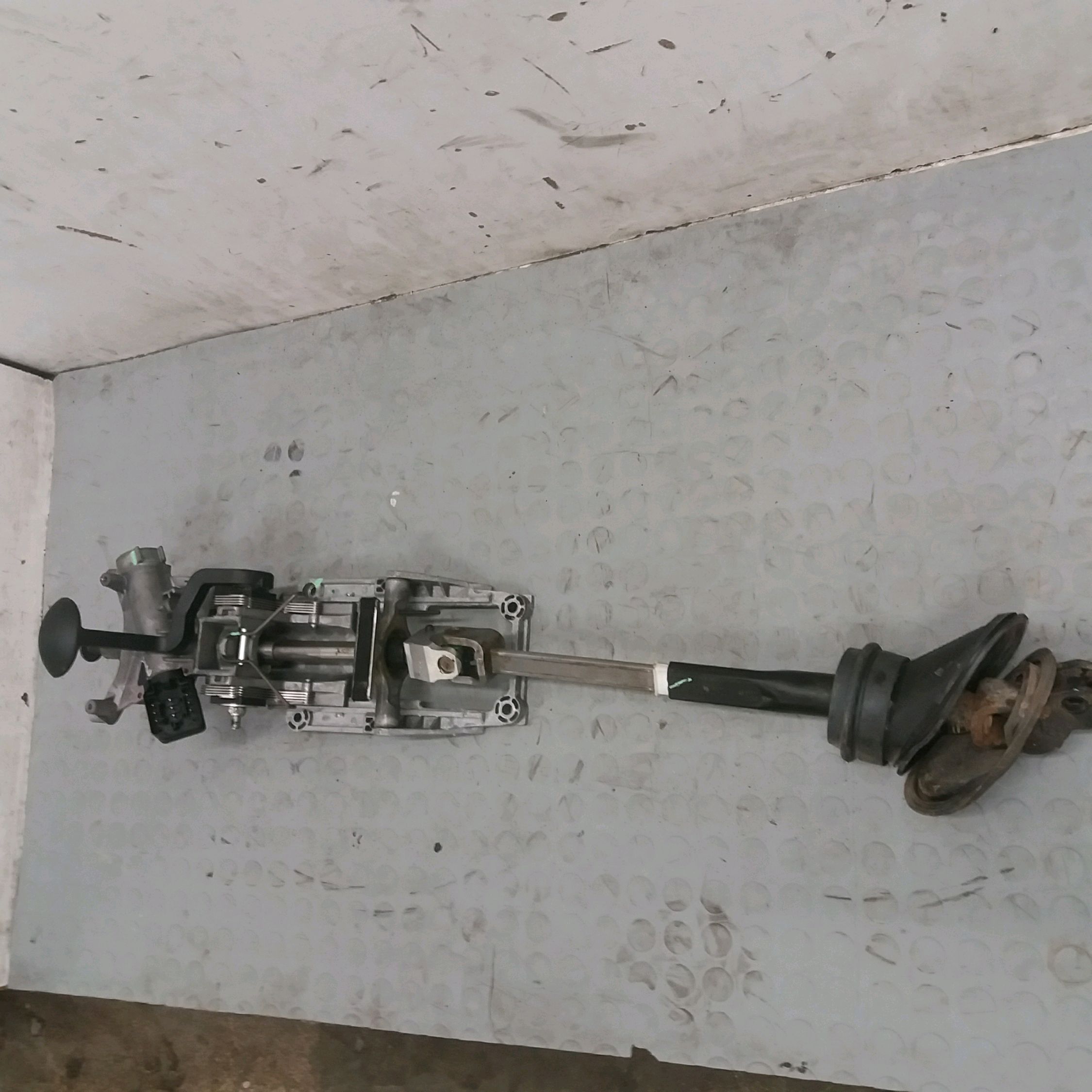Steering column MINI MINI (R50, R53) Cooper 9385999 | B-Parts