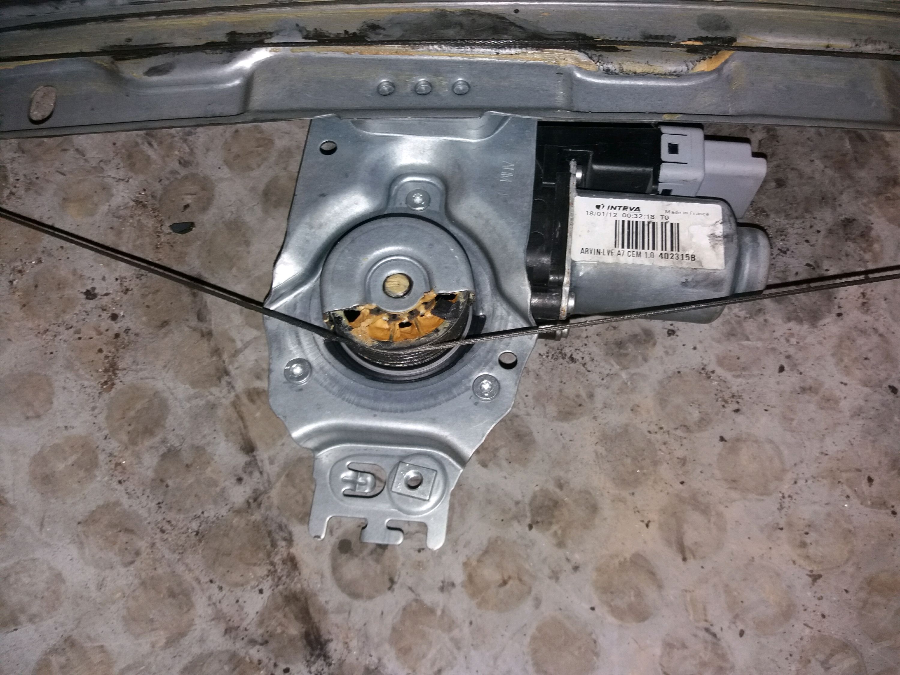 Front left window mechanism PEUGEOT 207 SW (WK_) 1.6 HDi 9378511 BParts