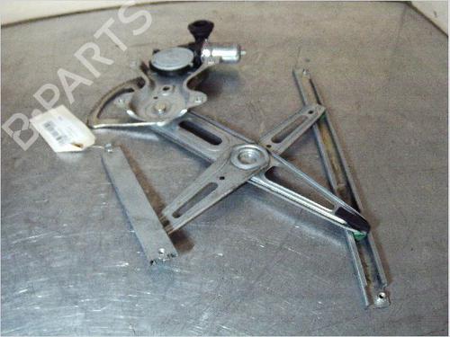 Used Front right window mechanism TOYOTA YARIS (_P1_) 1.3 (NCP10, SCP12_) (86 hp) 23158541