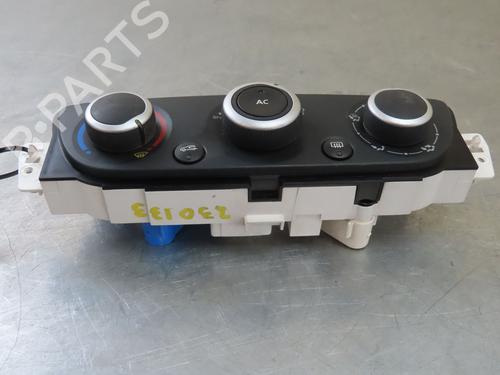 Climate control RENAULT MEGANE III Hatchback (BZ0/1_, B3_) 1.5 dCi | BP18967888I5 