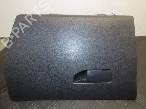 Used Glove box PEUGEOT EXPERT Bus (V_) 2.0 BlueHDi 150 (150 hp) 30824811