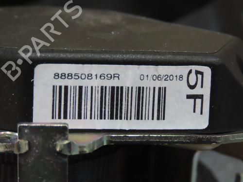 rear-center-seatbelt-renault-zoe-bfm_-2012-28050177 main image