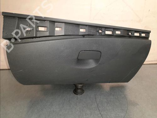 Used Glove box RENAULT MEGANE III Coupe (DZ0/1_) 1.5 dCi (DZ0A) (86 hp) 14945155
