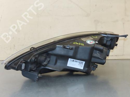 Right headlight PEUGEOT 1007 (KM_) 1.4 HDi | BP30092419C29