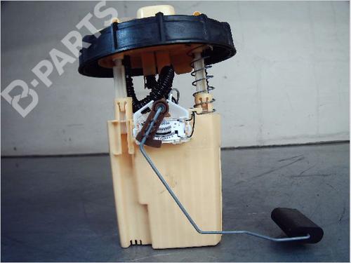 Used Fuel pump RENAULT CLIO IV (BH_) 1.5 dCi 90 (90 hp) 10933851