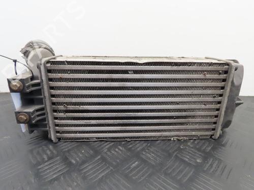 Andre PEUGEOT 3008 I MPV (0U_) 1.6 BlueHDi 120 (120 hp) 19337637