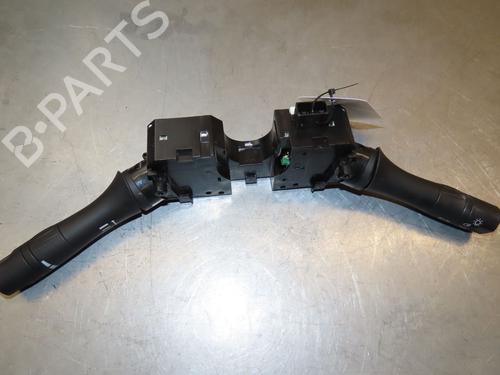 Used Steering column stalk NISSAN JUKE (F15) 1.2 DIG-T (115 hp) 25299125