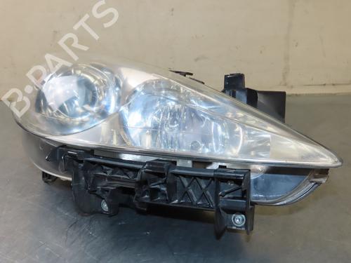 Used Right headlight PEUGEOT 307 CC (3B) 2.0 HDi 135 (136 hp) 18663415