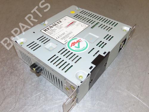 radio-renault-megane-iv-hatchback-b9amn_-2015-37002559 main image