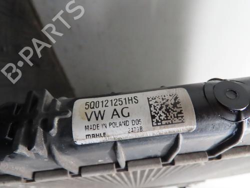 Radiatore acqua VW GOLF VII (5G1, BQ1, BE1, BE2) 1.0 TSI (115 hp) 32129494