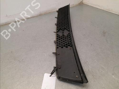 grille-suzuki-swift-iii-mz-ez-2005-36582856 main image
