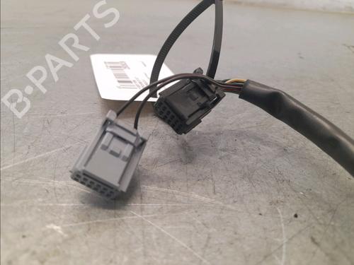 left-mirror-renault-kadjar-ha_-hl_-2015-33561710 main image