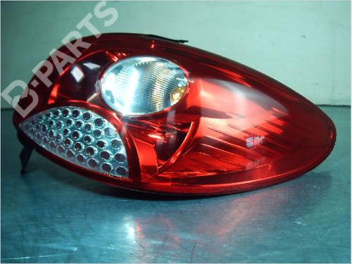 Right taillight PEUGEOT 206+ (2L_, 2M_) 1.4 HDi eco 70 | BP10415384C35 