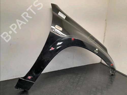 Used Right front fenders TOYOTA RAV 4 II (_A2_) 2.0 D 4WD (CLA20_, CLA21_, CLA20R, CLA21R) (116 hp) 28006069