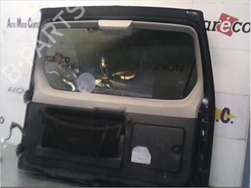 Used Tailgate MITSUBISHI PAJERO III (V7_W, V6_W) 3.2 Di-D (V68W) (160 hp) 23158801