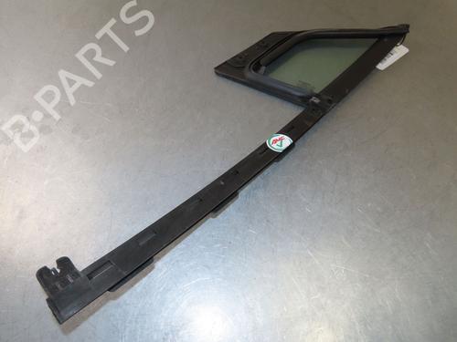 front-right-quarter-glass-renault-captur-i-j5_-h5_-2013-26145611 main image