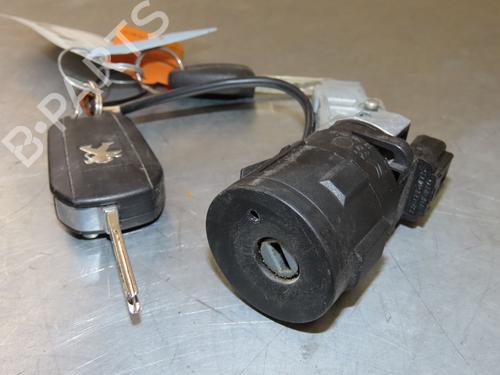 Used Ignition barrel PEUGEOT 208 I (CA_, CC_) 1.2 PureTech 82 (82 hp) 19025090