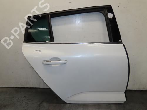 right-rear-door-renault-megane-iv-grandtour-k9amn_-2016-33444793 main image