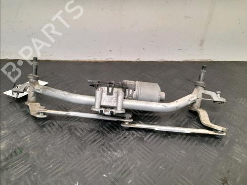Used Front wiper motor PEUGEOT 208 I (CA_, CC_) 1.6 HDi (92 hp) 27923446