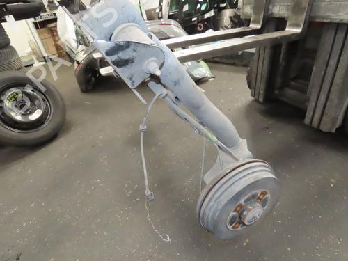 Used Rear axle Rear axle RENAULT CLIO IV (BH_) 1.5 dCi 90 (90 hp) 40205444 40205444