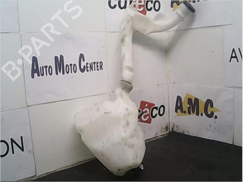 Used Windscreen washer tank Windscreen washer tank DS DS 3 (SA_) 1.6 BlueHDi 100 (SABHY0, SABHYT) (99 hp) 9404809 9404809