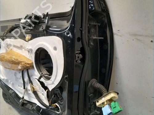 Used Left front door PEUGEOT 308 SW I (4E_, 4H_) 1.6 HDi (109 hp) 23158627
