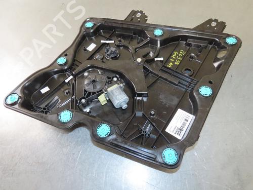 rudehejsemekanisme-hjre-foran-vw-golf-viii-cd1-da1-2019-39541753 main image
