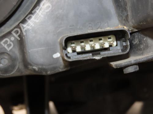 Used Right headlight RENAULT GRAND SCÉNIC II (JM0/1_) 1.5 dCi (JM1E) (106 hp) 26462439