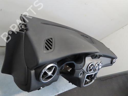 Used Dashboard MERCEDES-BENZ CLA Shooting Brake (X117) CLA 180 (117.942) (122 hp) 24944756