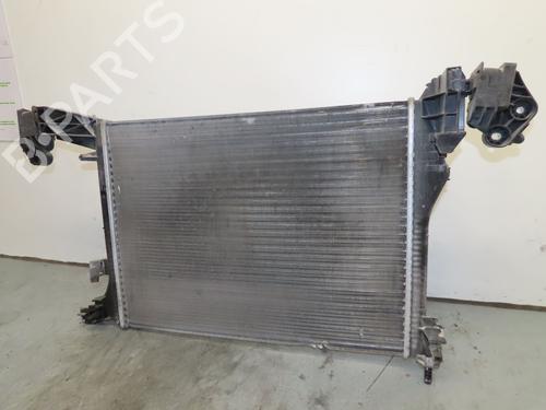 water-radiator-fiat-500l-351_-352_-14-199lyb1b-51887898-2012-18662923 main image