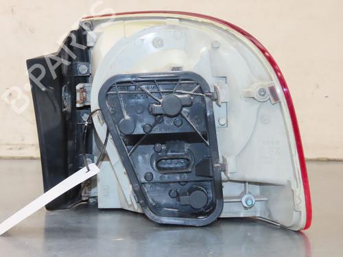 Left taillight VW TOUAREG (7LA, 7L6, 7L7) 3.0 V6 TDI | BP25749958C34 