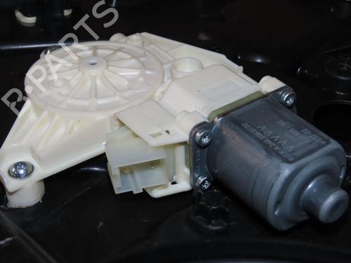 Front left window mechanism MERCEDES-BENZ A-CLASS (W176) A 200 CDI / d 4-matic (176.002) | BP29047099C22