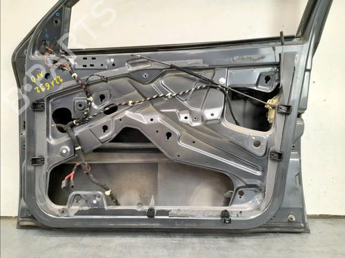 Used Right front door Right front door 13213595 13213595