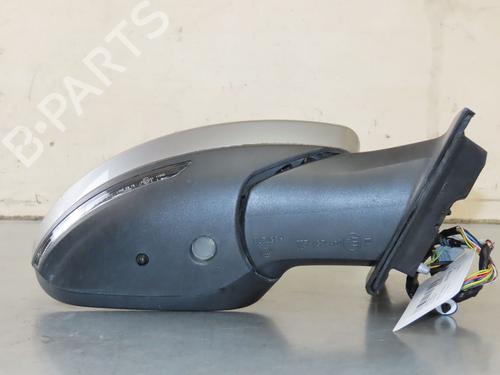 Used Right mirror RENAULT MEGANE IV Hatchback (B9A/M/N_) 1.6 TCe 205 (B9MV) (205 hp) 30047611