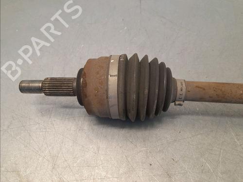 Used Right front driveshaft RENAULT CLIO V (B7_) 1.5 Blue dCi 85 (B7AG) (86 hp) 30138752