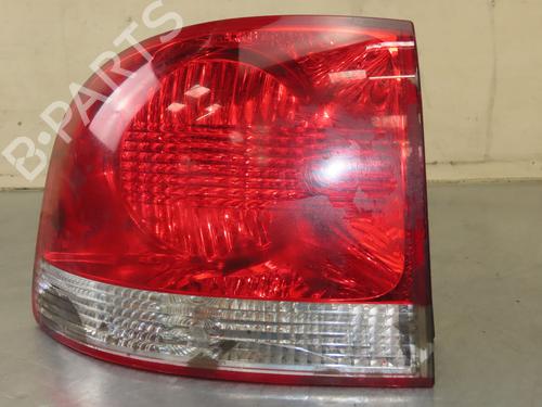 Used Left taillight VW TOUAREG (7LA, 7L6, 7L7) 3.0 V6 TDI (225 hp) 18663471