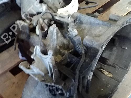 Used Gearbox Gearbox CITROËN C5 III (RD_) 2.0 HDi 140 (RDRHF8, RDRHFA, RDRHA8, RDRHAJ) (140 hp) 11082576 11082576