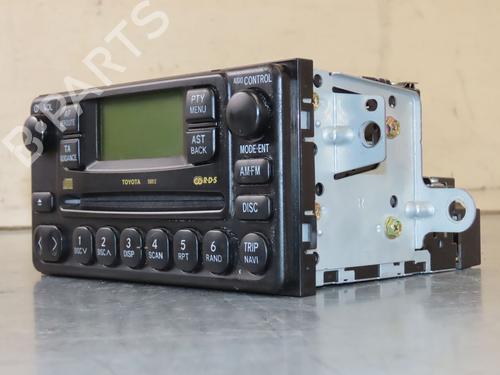 Used Radio TOYOTA RAV 4 II (_A2_) 2.0 D 4WD (CLA20_, CLA21_, CLA20R, CLA21R) (116 hp) 27438293